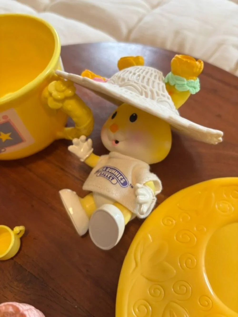 Tea Bunnies - Picture 3 of 8